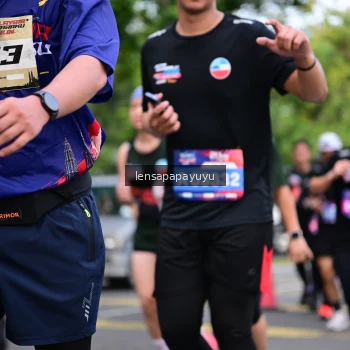 Runner Photo 4162636