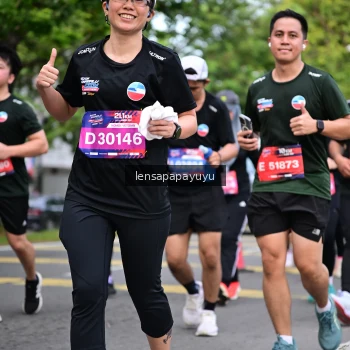 Runner Photo 4162642