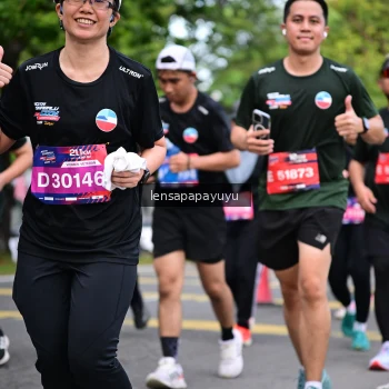 Runner Photo 4162645