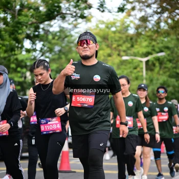Runner Photo 4162646