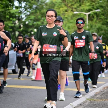 Runner Photo 4162652