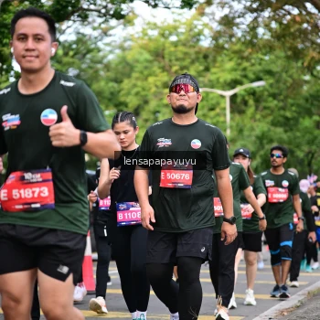 Runner Photo 4162653