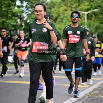 Runner Photo 4162655