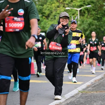 Runner Photo 4162657
