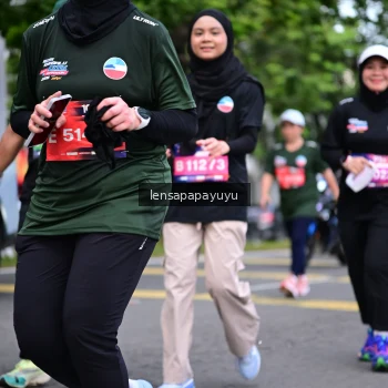 Runner Photo 4162667