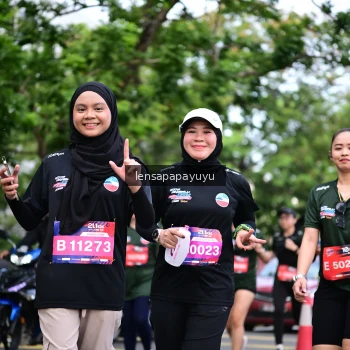 Runner Photo 4162675