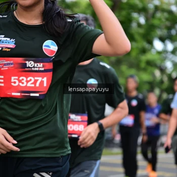 Runner Photo 4162683