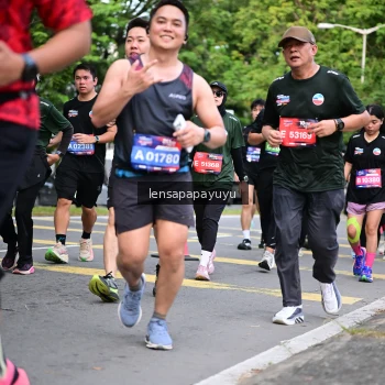 Runner Photo 4162690