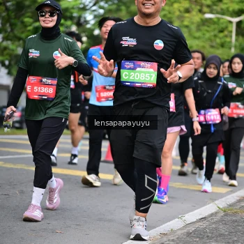 Runner Photo 4162697