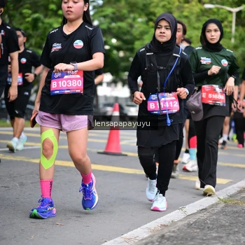 Runner Photo 4162702