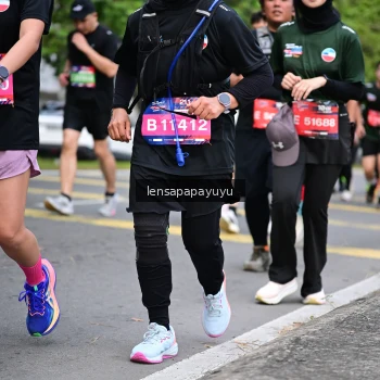 Runner Photo 4162705