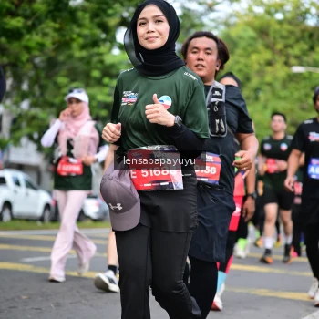 Runner Photo 4162710
