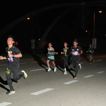Runner Photo 4162717