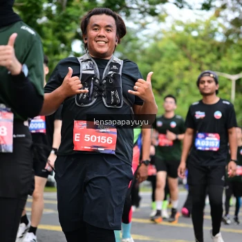 Runner Photo 4162723