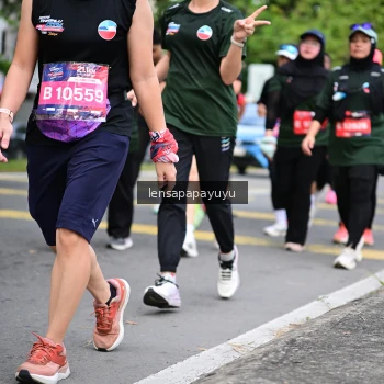 Runner Photo 4162728