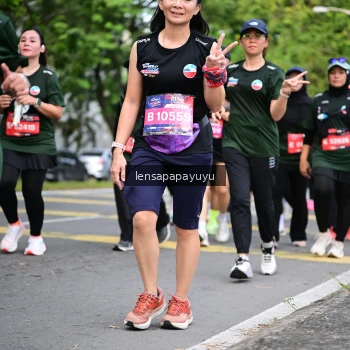 Runner Photo 4162729
