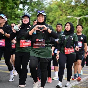 Runner Photo 4162736