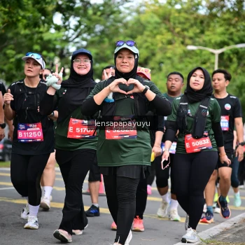 Runner Photo 4162737