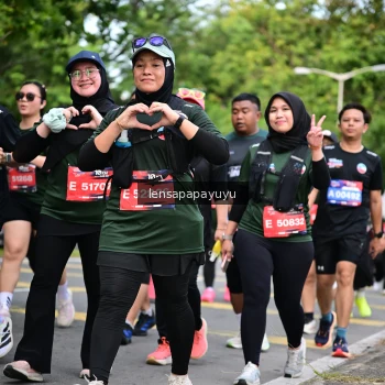 Runner Photo 4162739