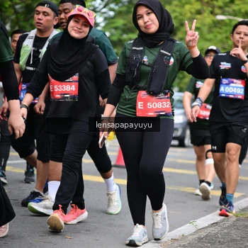 Runner Photo 4162740