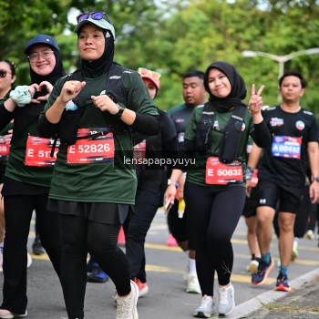 Runner Photo 4162741