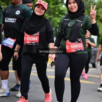 Runner Photo 4162745