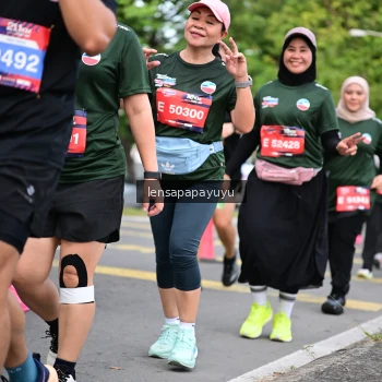 Runner Photo 4162752