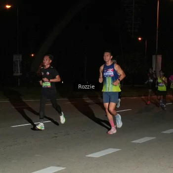 Runner Photo 4162767
