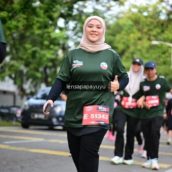 Runner Photo 4162771