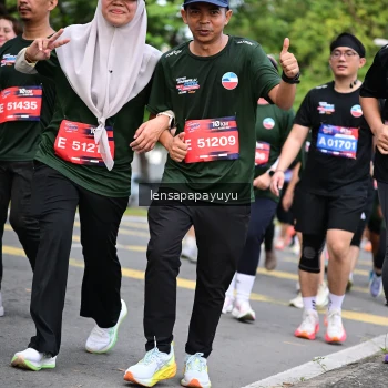 Runner Photo 4162777