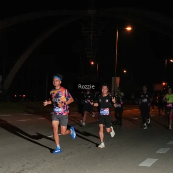 Runner Photo 4162782