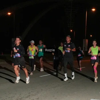 Runner Photo 4162788