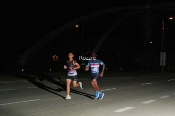 Runner Photo 4162789