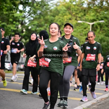 Runner Photo 4162807