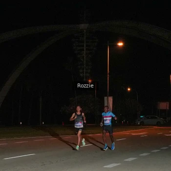 Runner Photo 4162809