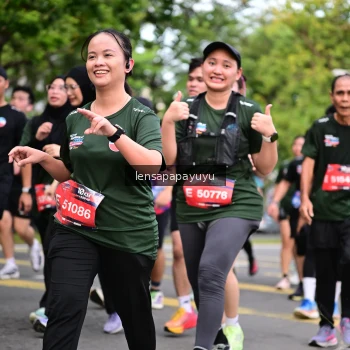 Runner Photo 4162810