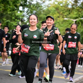 Runner Photo 4162812