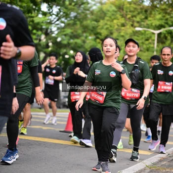 Runner Photo 4162816