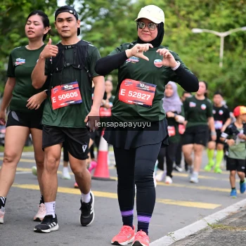 Runner Photo 4162826