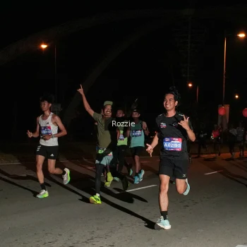 Runner Photo 4162833