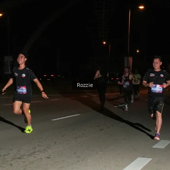 Runner Photo 4162835