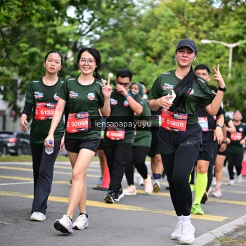 Runner Photo 4162845