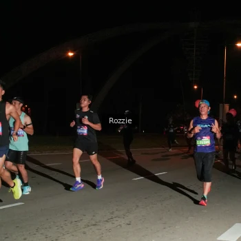 Runner Photo 4162848