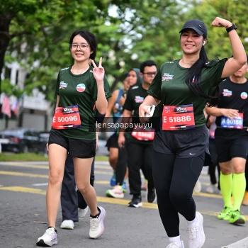 Runner Photo 4162851