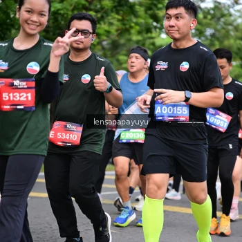 Runner Photo 4162854