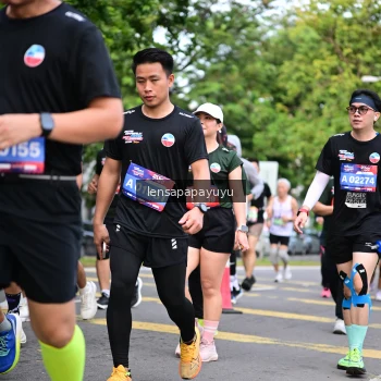 Runner Photo 4162858
