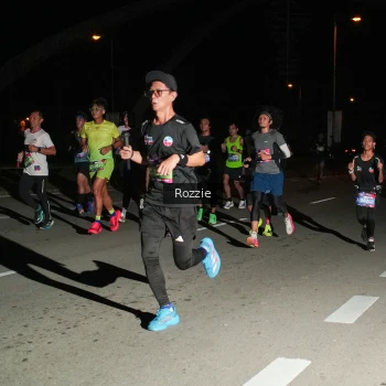 Runner Photo 4162862