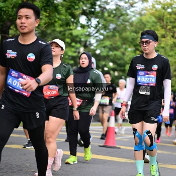 Runner Photo 4162866