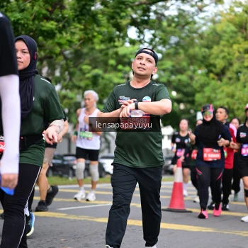 Runner Photo 4162872