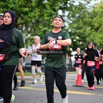 Runner Photo 4162884